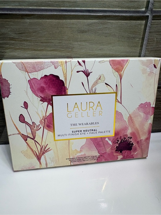 Laura Geller Other - Laura Geller The Wearables Super Neutral 9 shades